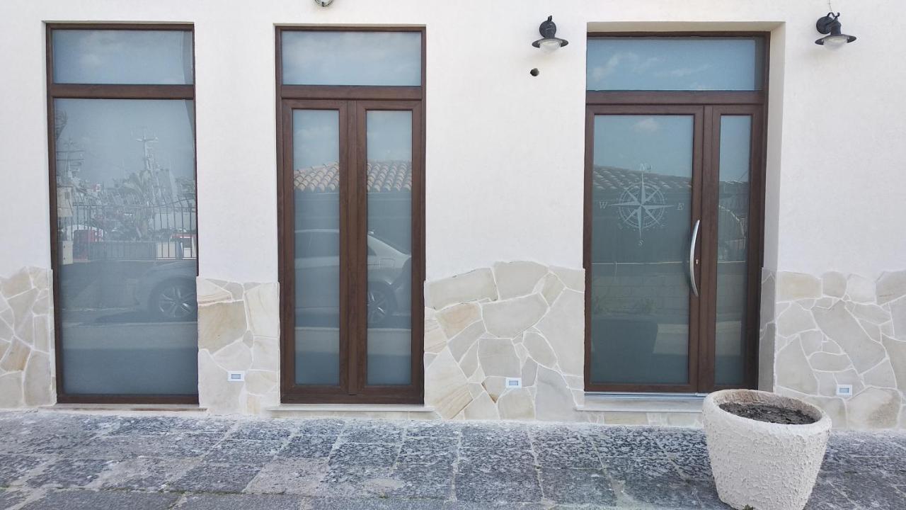 B&B Vecchia Darsena Augusta Exteriör bild